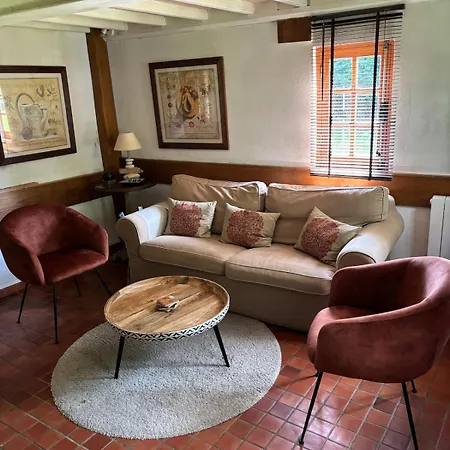 Hébergement de vacances La Petite Chaumiere *