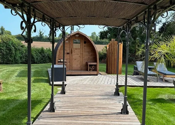 La Petite Chaumiere Holiday home *