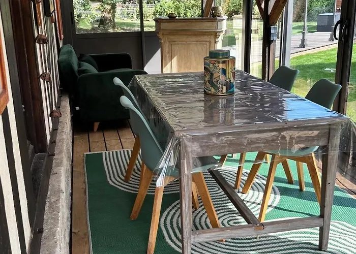 La Petite Chaumiere Holiday home